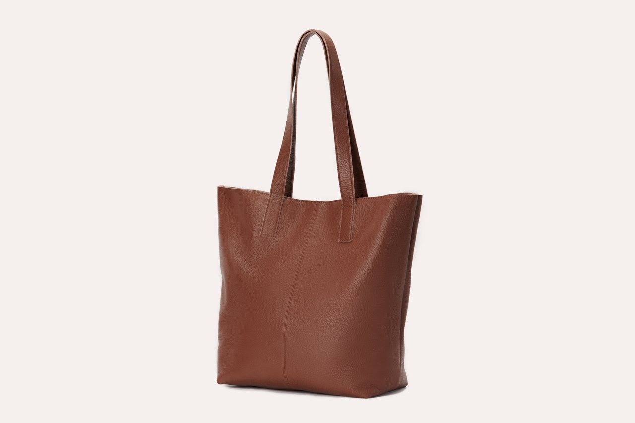 Journalist Tote