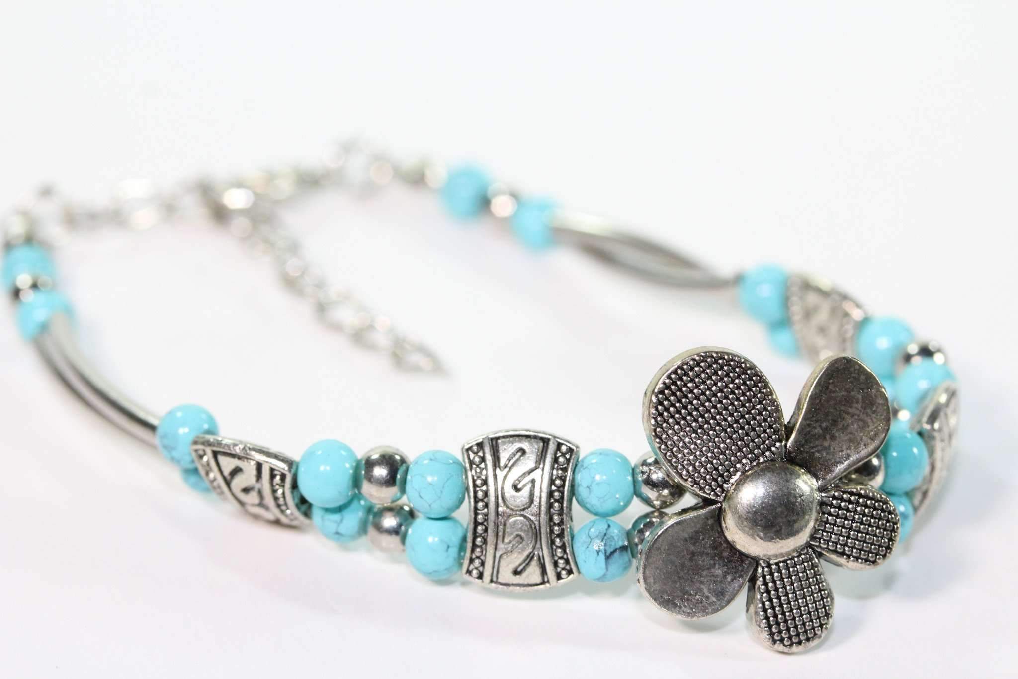 Silver Petal Flowers Bracelet-2